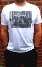 Load image into Gallery viewer, CLASSIC VEHICLE || optical striped images