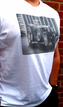 Load image into Gallery viewer, CLASSIC VEHICLE || optical striped images