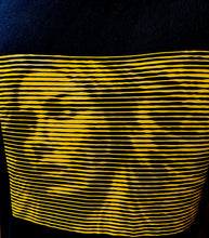 Load image into Gallery viewer, THE PORTRAIT | optical striped image htv :: optyczny obrazek w paski htv :: Super durable
